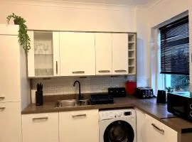 Strathclyde Gate Apartment by Klass Living Hamilton