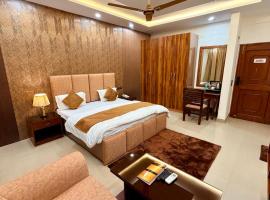 Kashish Residency and Banquet, ξενοδοχείο σε Noida