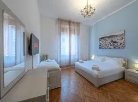 Suite in the Center of Bologna by Synergy Up to 4 Guests