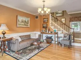 Monthly Stay Special! Cozy Cottage in Huntington