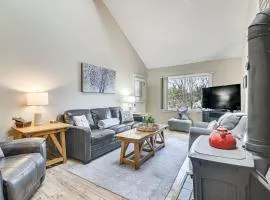 Cozy Bartlett Condo: 1 Mi to Attitash Ski Resort!