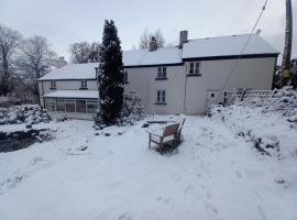 Beechwood Farmhouse, hotel v mestu Yelverton