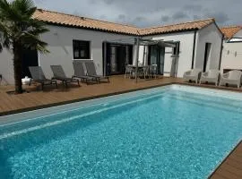 Quai Ouest - Élégante maison avec piscine