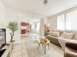 Séjour pro au centre de Tarbes, terrasse privée, wifi, calme et autonomie