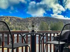 Family Luxury Home in Timber Ridge