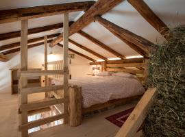Maso Del Fieno con Sauna Privata e Vista Unica, hotel a Sant'Orsola Terme