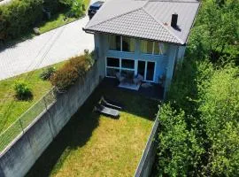 Layal Residence Exclusive 2 Floor House with Terrace