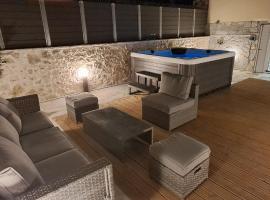 Casa Sparto、メガニシ島のホテル
