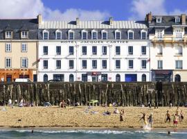 ibis Saint Malo Plage, hôtel à Saint-Malo