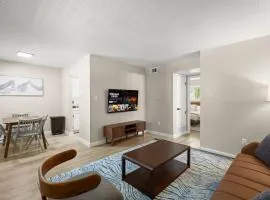 Round Rock 1BR Getaway with King Bed, Free Parking and Wi-Fi