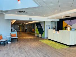 Spark by Hilton Montreal Brossard, hotel em Brossard