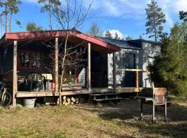 Domek nad jeziorem Gowidlińskim