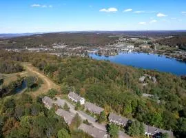 Townhome with Direct Ski Slope Access Lake Access