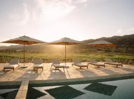 Nangi Hotel Boutique