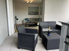 Lumière Parisienne Spacious 2BR Apartment with Terrace Free Parking Near Metro Line 13