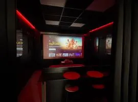 Appartement centre ville Laval avec cinéma