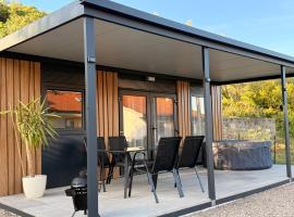 Mobile House Aurora with whirlpool, hotel ad Ancarano