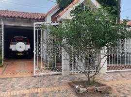 casa serrano、バジェドゥパルのホテル