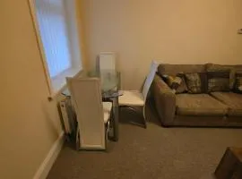 Lovely 2 Bed Flat in Howdon