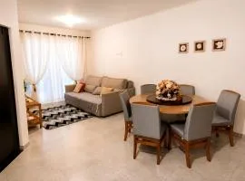 Casa da Cle, 1quarto, ar condicionado, 600m da praia