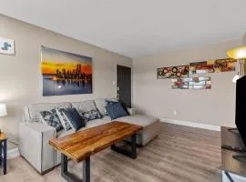 Private 1BR Apartment on Morganford