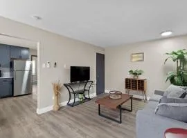 Pet-Friendly 1BR Apartment on Morganford