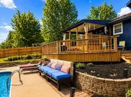 World Cup Retreat Pool Sleeps 8 Kansas City
