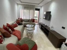 Appartement de Luxe à Eden Mansouria avec 5 piscine, proche de la mer