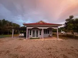 LOT 1423 Homestay Lonek-Batu Kikir