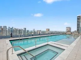 New 2bd 2ba Condo Heart of Downtown