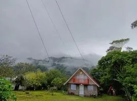 Cabaña en un punto estratégico de Volcán