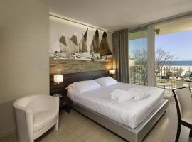 Mercure Rimini Lungomare, hotel en Rímini