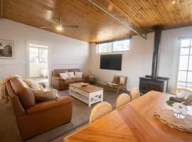 Magpie Country Retreat- 15 Mins to CBD