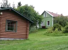 Palokärki Schwarzspecht, house and lakeside sauna in the countryside