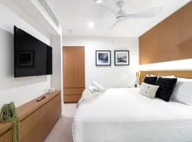 Sapphire Suite - Central Boutique Resort Vibes