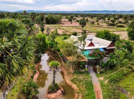 Villagold, готель у місті Phumĭ Châkrei Ting