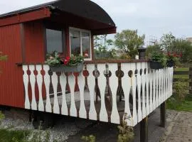 Herdershut 'Het Schoehuis', vlakbij zee