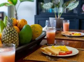 Tropical 3 Bedroom Private Villa with Pool in Canggu