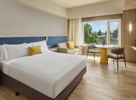 Taal Vista Hotel: Tagaytay şehrinde bir otel
