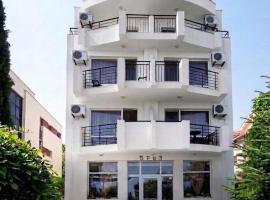 Hotel Briz, hotell i Burgas stad