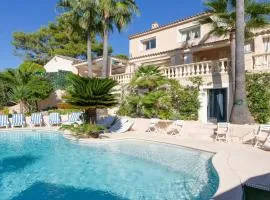 9 chambres spa hamman sauna Piscine chauffée poss