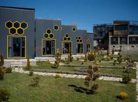 Beeography guest house