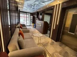 Elegrand Hotel