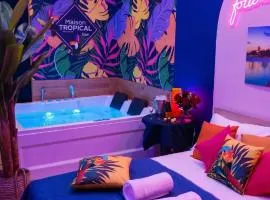 Suite Maison Tropical - Luxury Apartment con Jacuzzi - Bari Centro