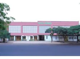Hotel Prince, Bhuj