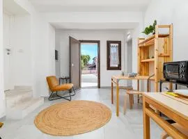 Ghjlgolu Suites - Essential Stay