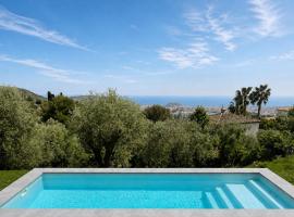 Villa, piscine et vue mer exceptionnelle à Nice, hotel Nizzában