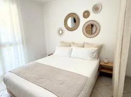 Aura Apartments