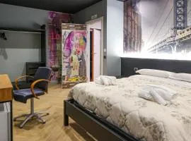 Palazzo Rosso Rooms & Suites