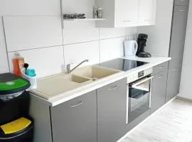 NEU! Bauwagen Balu mit Bad Terrasse u. Ausblick